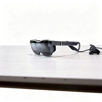 Gafas inteligentes VR de resolución 1080P inmersiva con pantalla montada en la cabeza de 70 ° FOV y conectividad USB-C